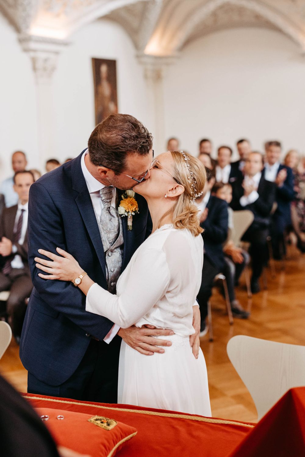 Hochzeitsfotograf Jürgen Heppeler  | Hochzeit mit Vera und Felix in Salem  Shooting am Bodensee in Uhldingen-Mühlhofen Standesamt Museumssaal Überlingen